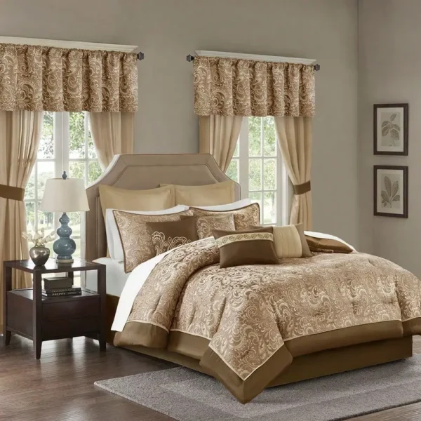 24 Pieces Bedding Comforter Set